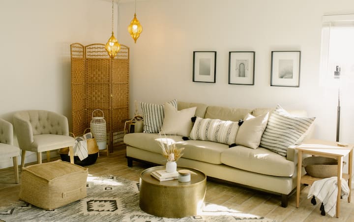 Casablanca - Moroccan Inspired Apartment In Sw - Bakersfield, CA