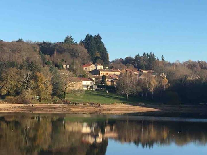 House With Lake Access, One Of Two - Bessines-sur-Gartempe