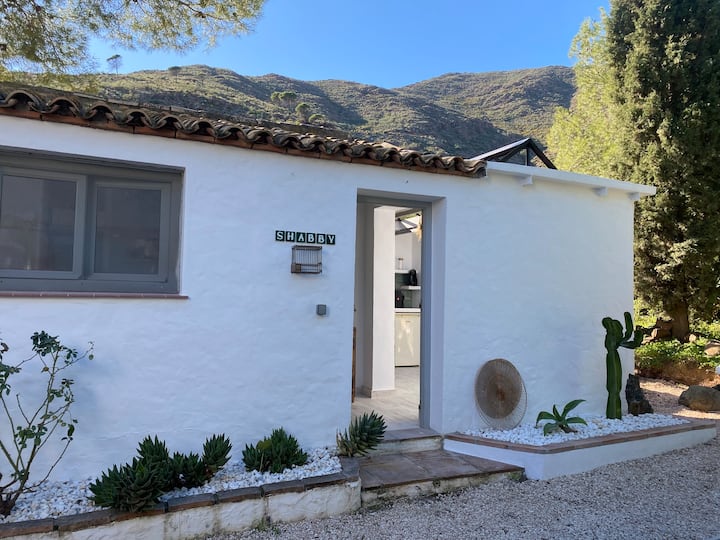 Romantic "Shabby" Cottage  At La Careza De Mijas - Monda