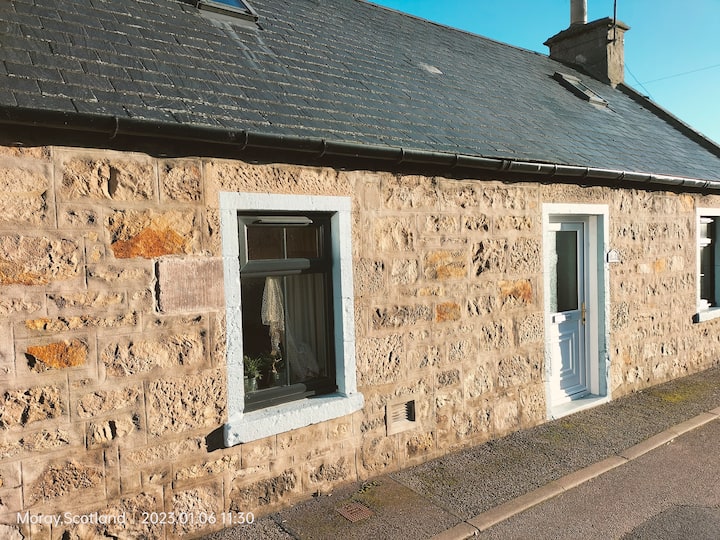 Fisherman's Beach Cottage Bethany, Lossiemouth - Elgin