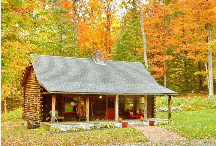3 Minutes To Cannon: Cozy Log Cabin - Franconia, NH