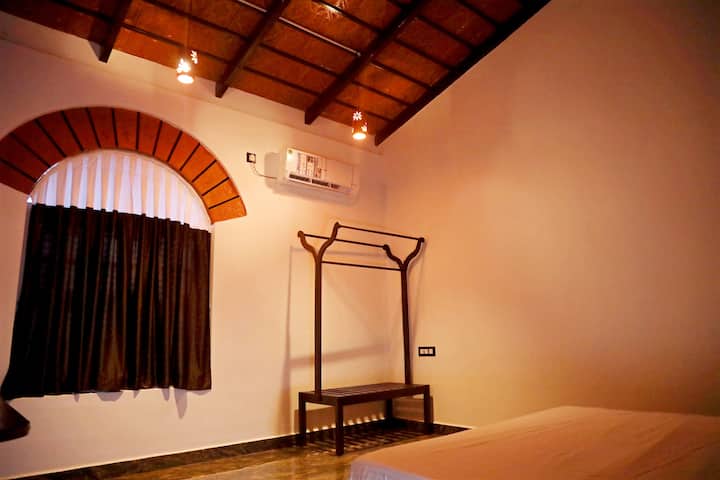 Prarthana Heritage. Private Room/ Entire Place - Udupi