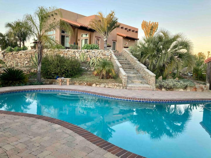Spacious Retreat On 8 Acres With Pool/360 Views - Poway, CA
