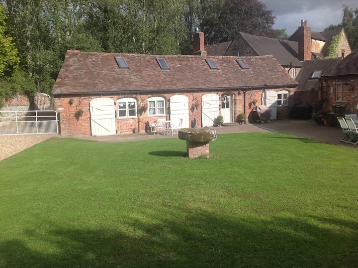 Country Barn Conversion - Grounds Of Old Corn Mill - Much Wenlock