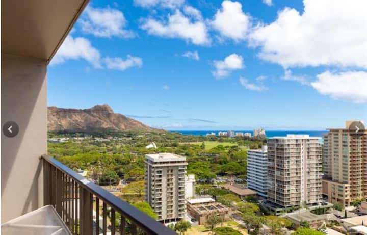 Waikiki Home Away From Home W/ Free Parking!! - Honolulu
