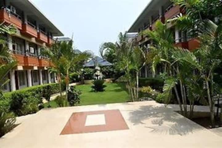 Ocean And Temple View Resort 1br Property In Puri - Puri