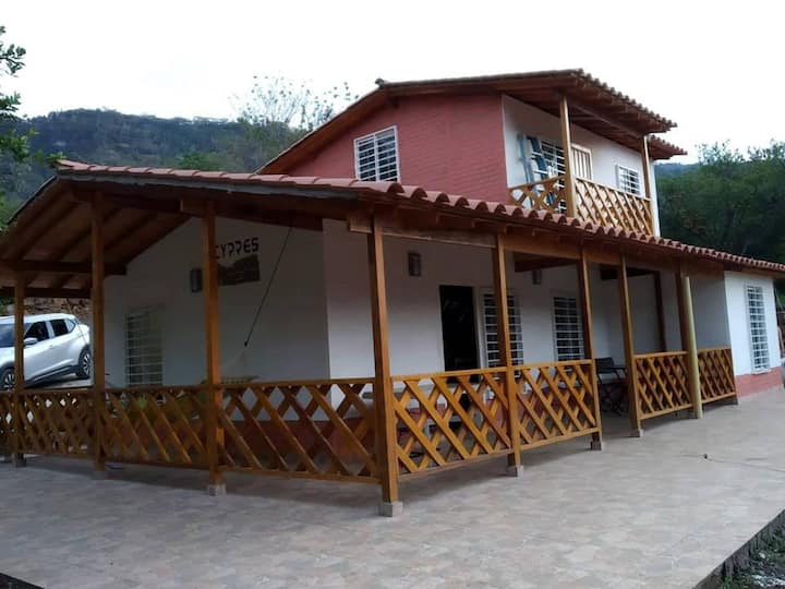 Casa Campestre Con Piscina Vía Socorro San Gil - Palmar