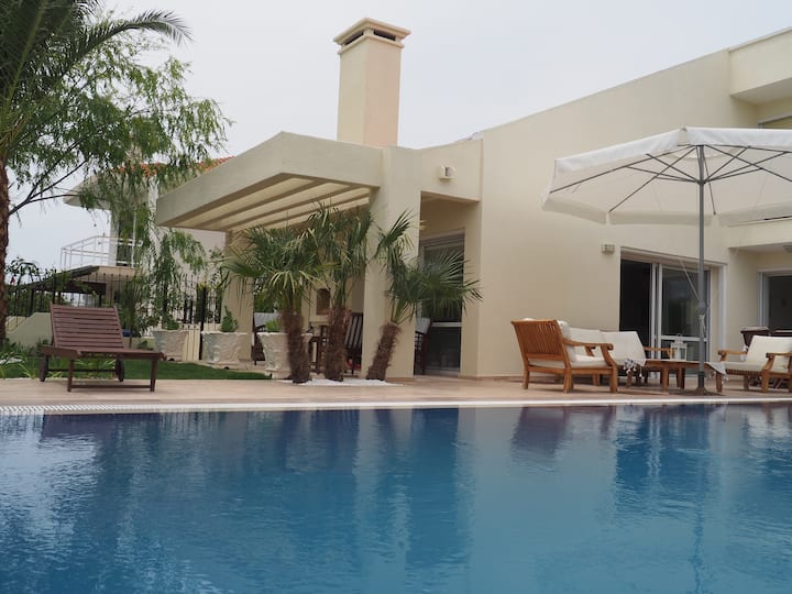 Private Villa With Pool In Cesme Ilica - Ilıca
