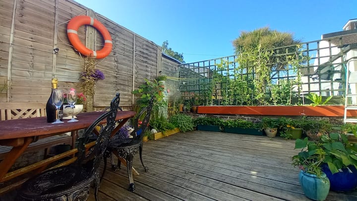 Little Gem Close To The Beach With  Garden - Hove