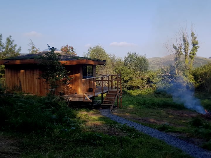 Tŷ-crwn
Magical Roundhouse, Off-grid In Snowdonia - Machynlleth