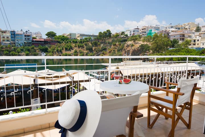 Lake-view Apartment For 4 Guests ( 1st Floor ) - Agios Nikolaos