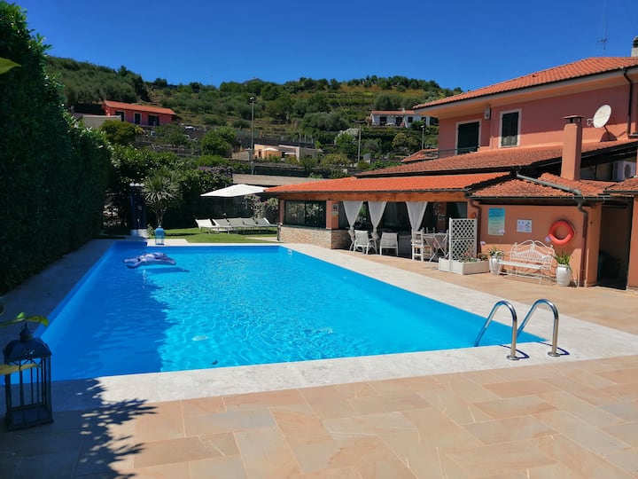 Beautiful Apartment With Pool Max 6 People - Dolcedo