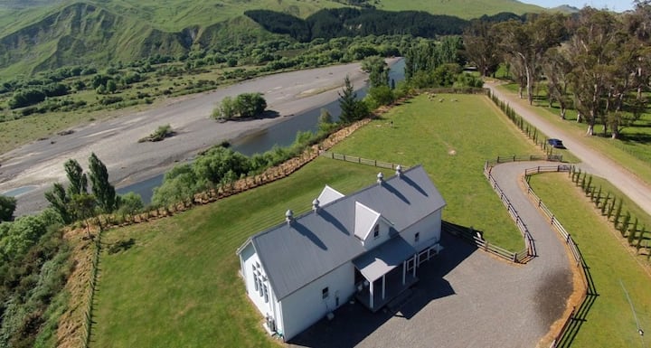 The School House  Riverside Luxury - Nouvelle-Zélande