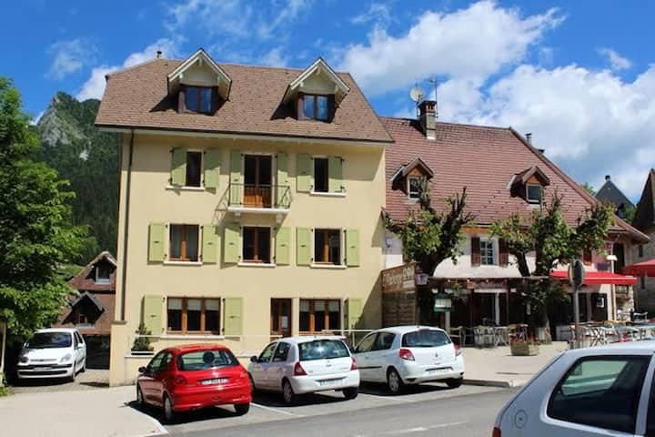 Mooi Appartement Met Uitzicht Op De Bergen - Saint-Pierre-de-Chartreuse