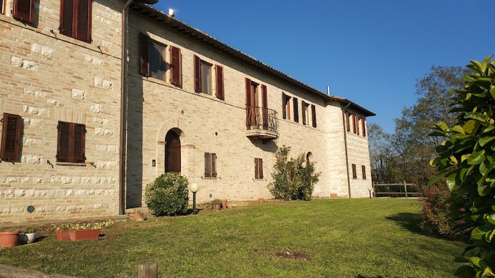 Appartamento-2 In Antico Casale A 4 Km Da Urbino - Urbino