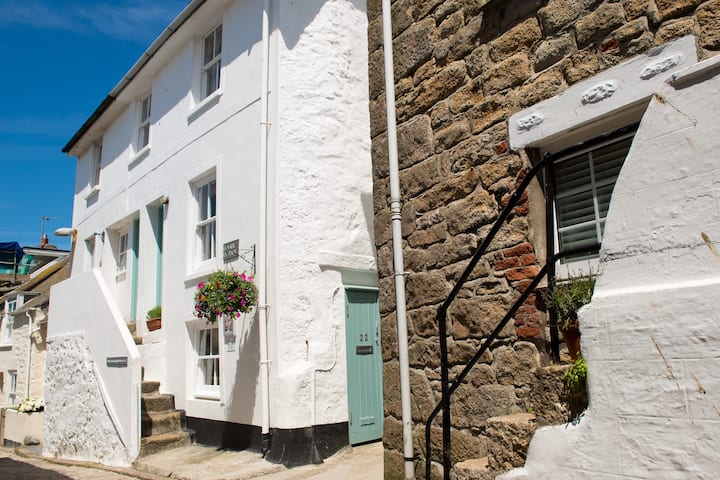 Corner Cottage With Parking Nearby In St Ives - セント・アイヴス