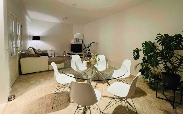 Spacious 2 Bedroom Apartment With Stunning Views - Aartselaar