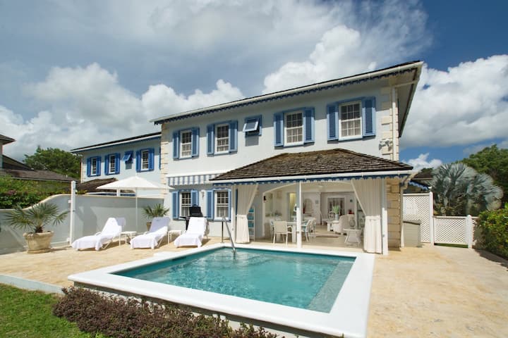 Villa Gina : A Stunning Property. Saint James, West Coast, Barbados - Barbados