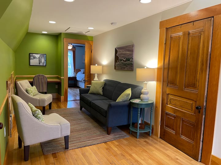 Eco-friendly Guesthouse In The Heart Of Marquette - Marquette, MI