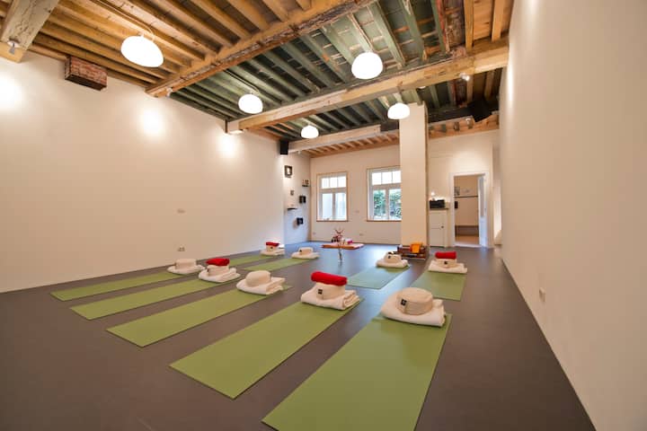 Yoga Sadhana - City Yoga Retreat - Middelbourg