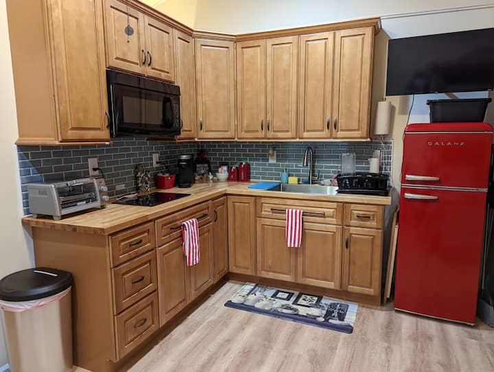 Awesome Efficiency Apartment - With Kitchen - Verona, NY