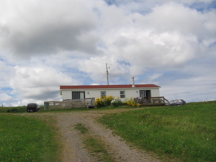 Colindale Cottage - Cape Breton Island