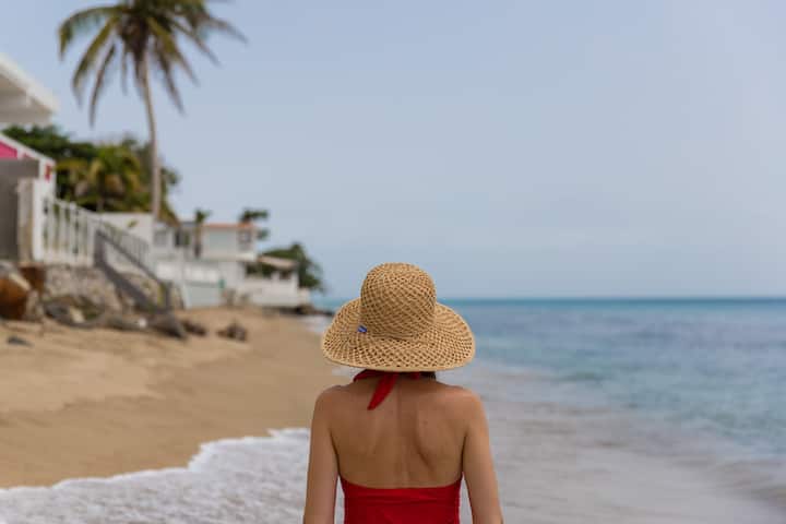 Casa Playa Beachfront Home - Best Location For Swimming! Full Ac!! - Puerto Rico