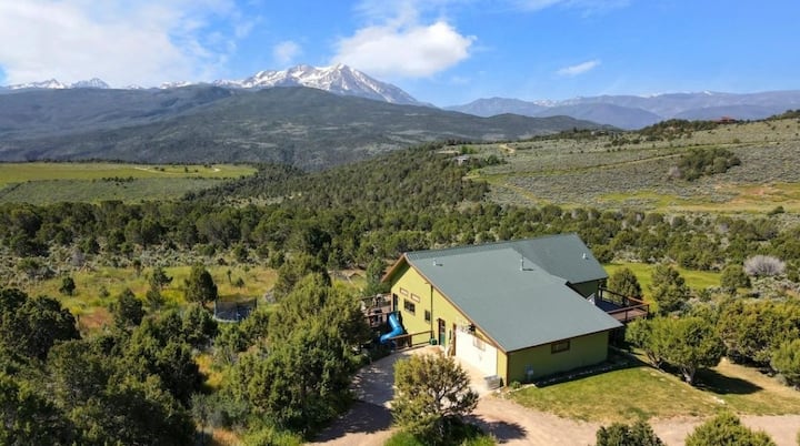 Peaceful Mountain Farm Paradise Great For Families - Carbondale, CO
