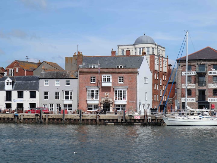Customs House, Apt 3. Views Over Weymouth Harbour. - Weymouth