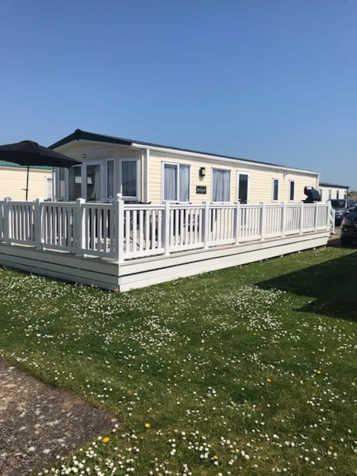 Bayside Cove 56 Is A Home From Home Holiday Home. - Pevensey