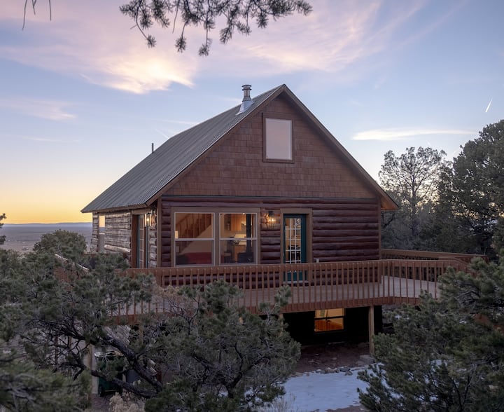 Luxury Cabin In The Woods With Breathtaking Views - Crestone, CO