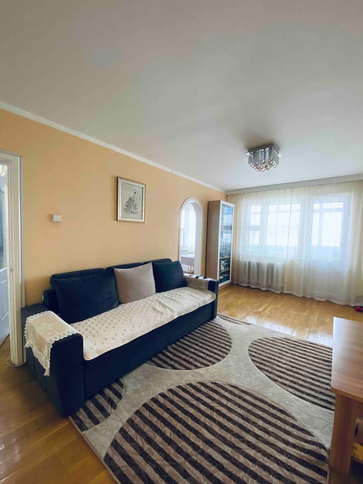 Lovely Two Bedroom Apartment Heart Of Ulaanbaatar - Oulan-Bator