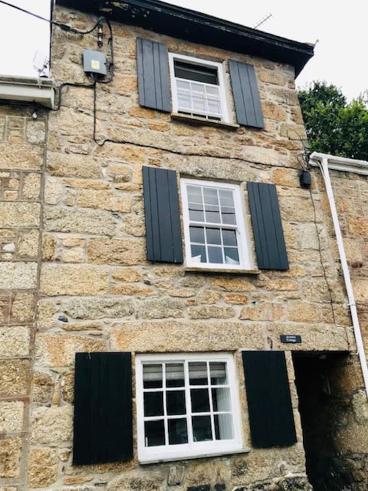 Charming And Recently Renovated Fishermans Cottage - Mousehole