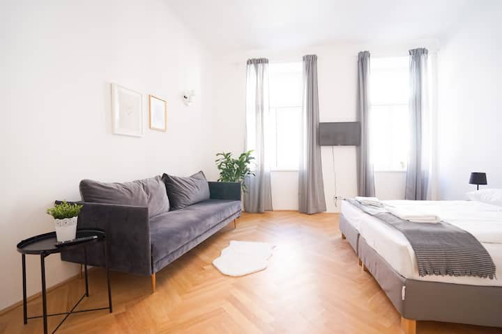 Wonderful Two Bedroom Apartment - Perchtoldsdorf