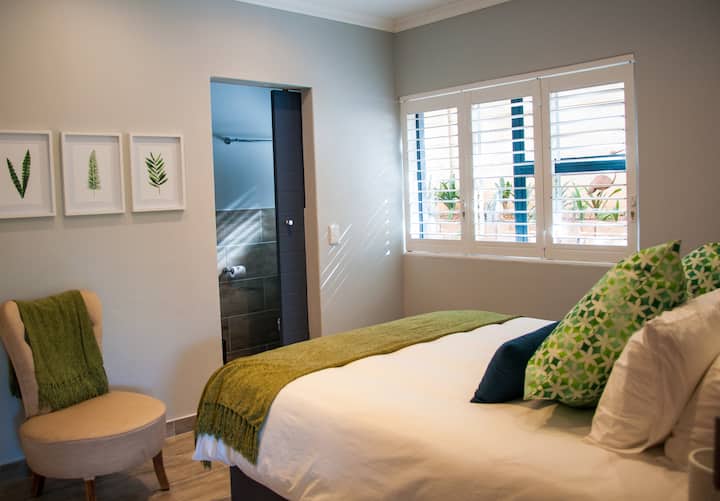 The Olive Cottage Is Open | Somerset West - Somerset West
