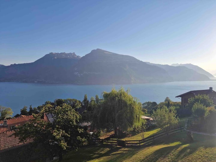 Schöne Wohnung Mit Panorama-blick Auf See Und Berg - Krattigen