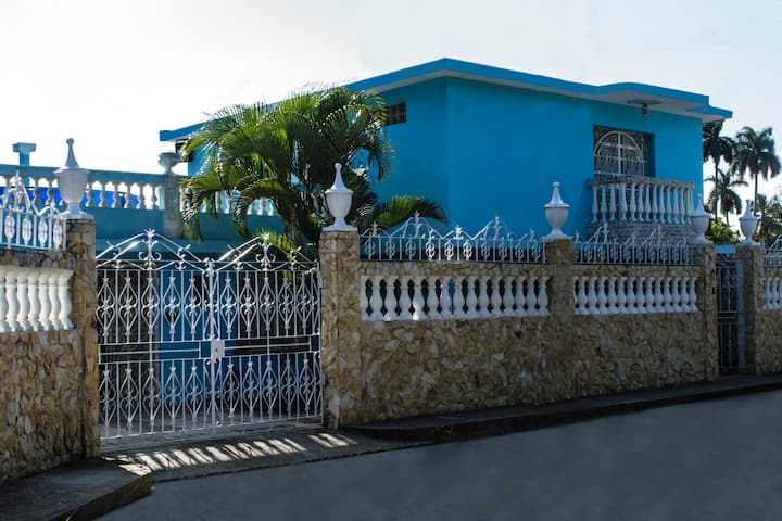 Hostal Mangos Habana ( 2 Hab Planta Alta) - 夏灣拿