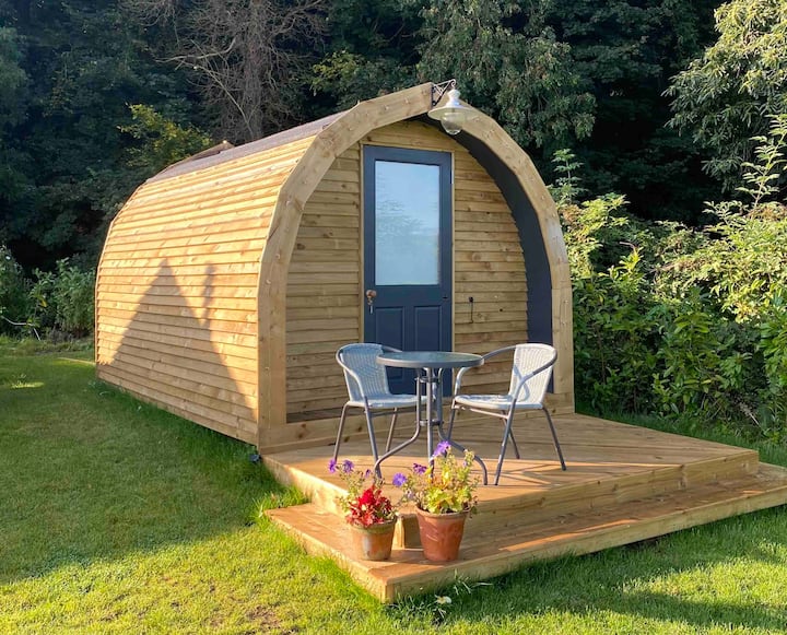 Cosy Pod For Two - Brístol