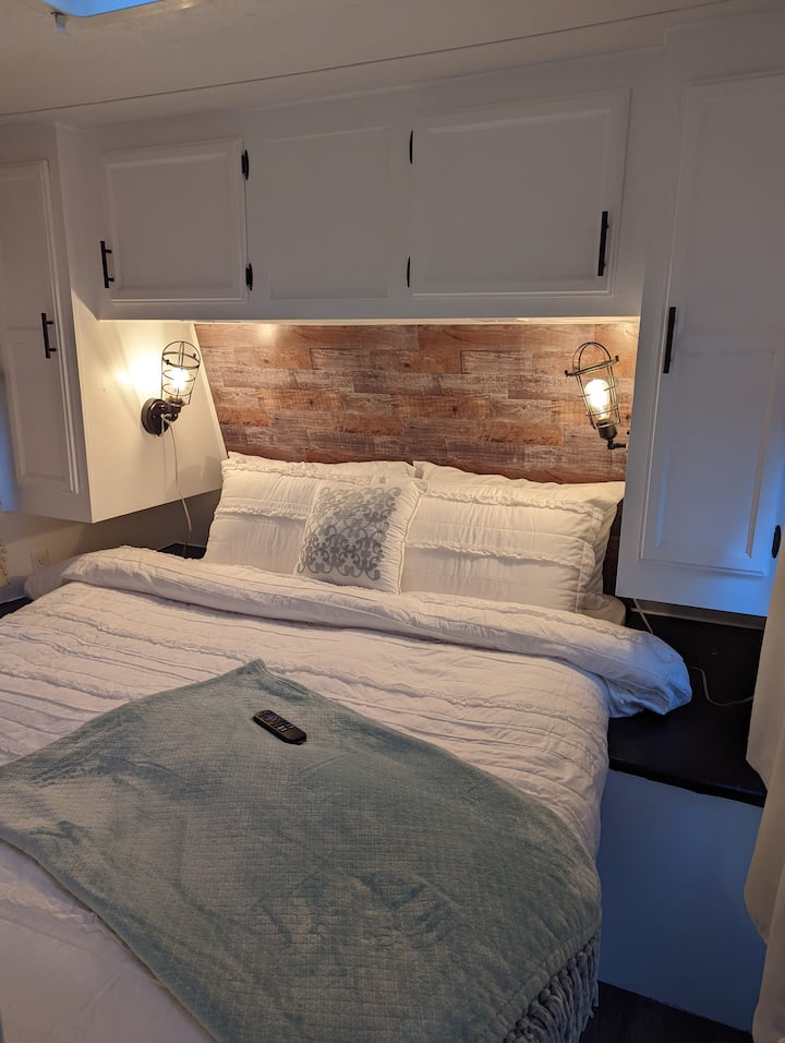 Delightful 2 Bedroom Camper/rv - Manchester, VT