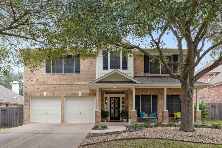 Gorgeous Furnished 5 Bedroom Home! 25 Mins From Dt - Cedar Park, TX