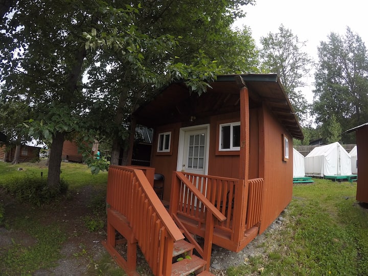 Gwin's Lodge Pine Cabin #17 (No Running Water) - Cooper Landing, AK