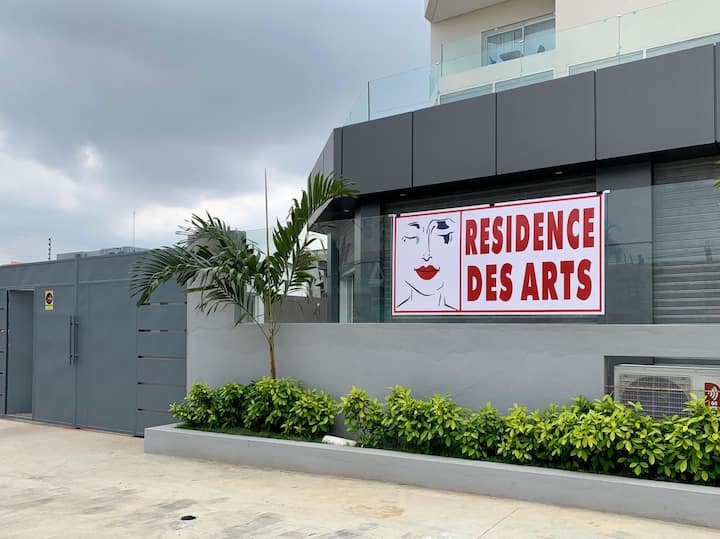 Appart. Trois-pièces Meublé - Residence Des Arts - Abidjan