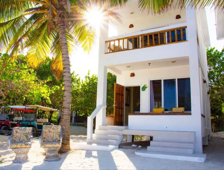 2nd Floor Beachfront Casita With Private Balcony! - Belize