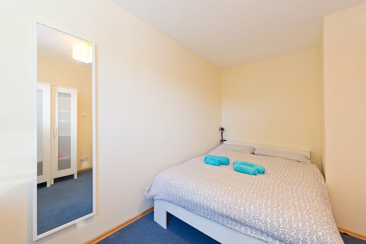 Drimnagh - 3 Bedrooms - Dublin, Ireland