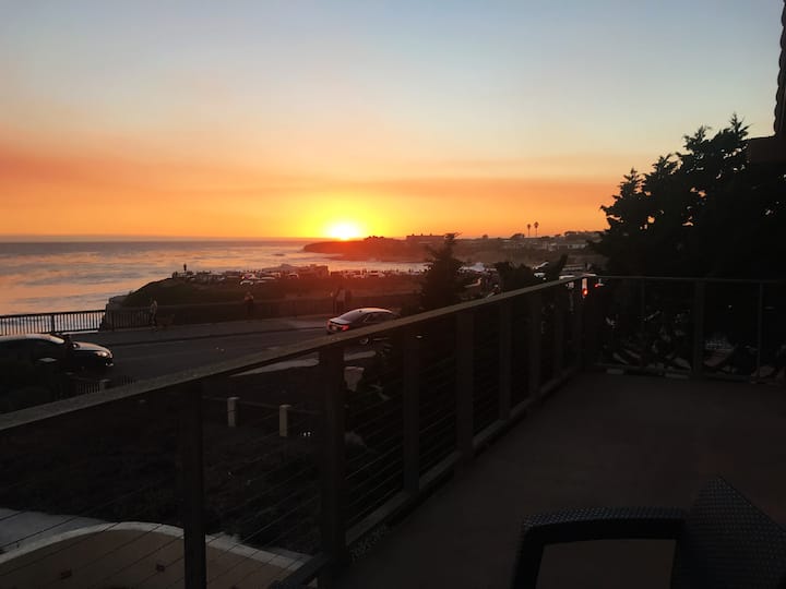 Amazing West Cliff Ocean View House - Santa Cruz Beach Boardwalk, Santa Cruz