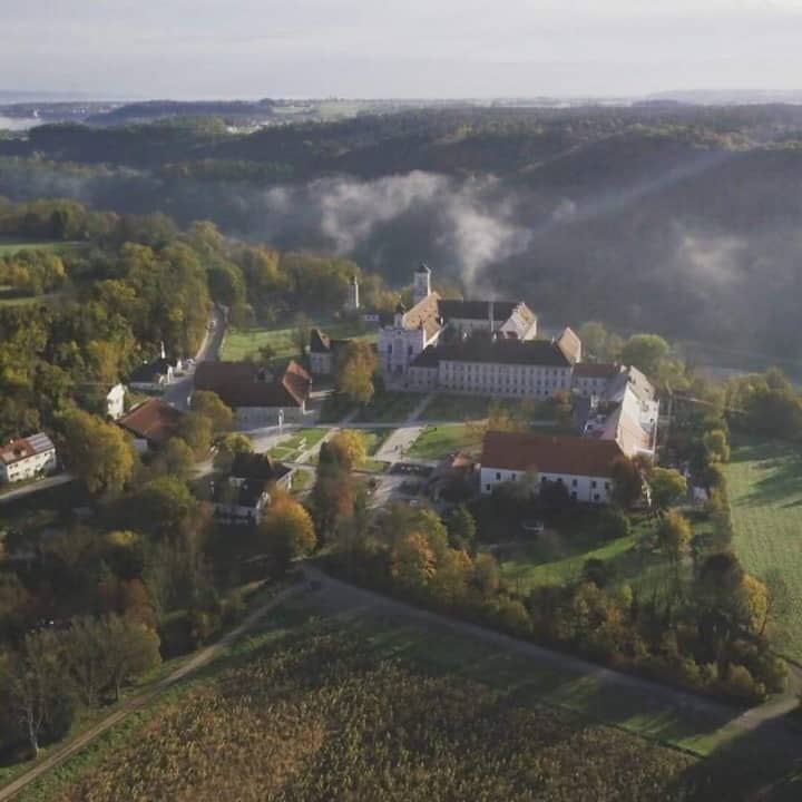 Wohnen Wie Einst Die Mönche  Kloster Raitenhaslach - Burghausen