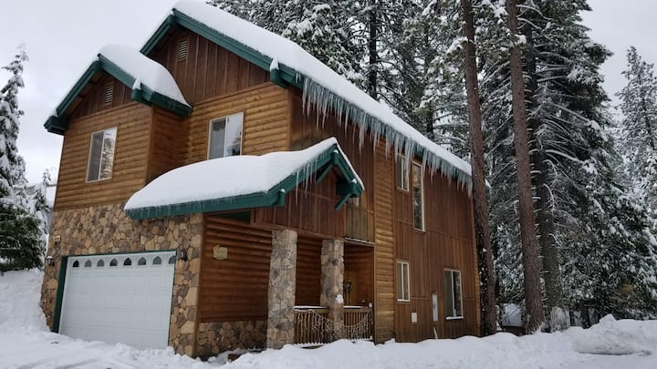 Kings Cabin Mtn Retreat At Shaver Lake!  Nr Village, Wifi, A/c, Prem Property! - Shaver Lake, CA