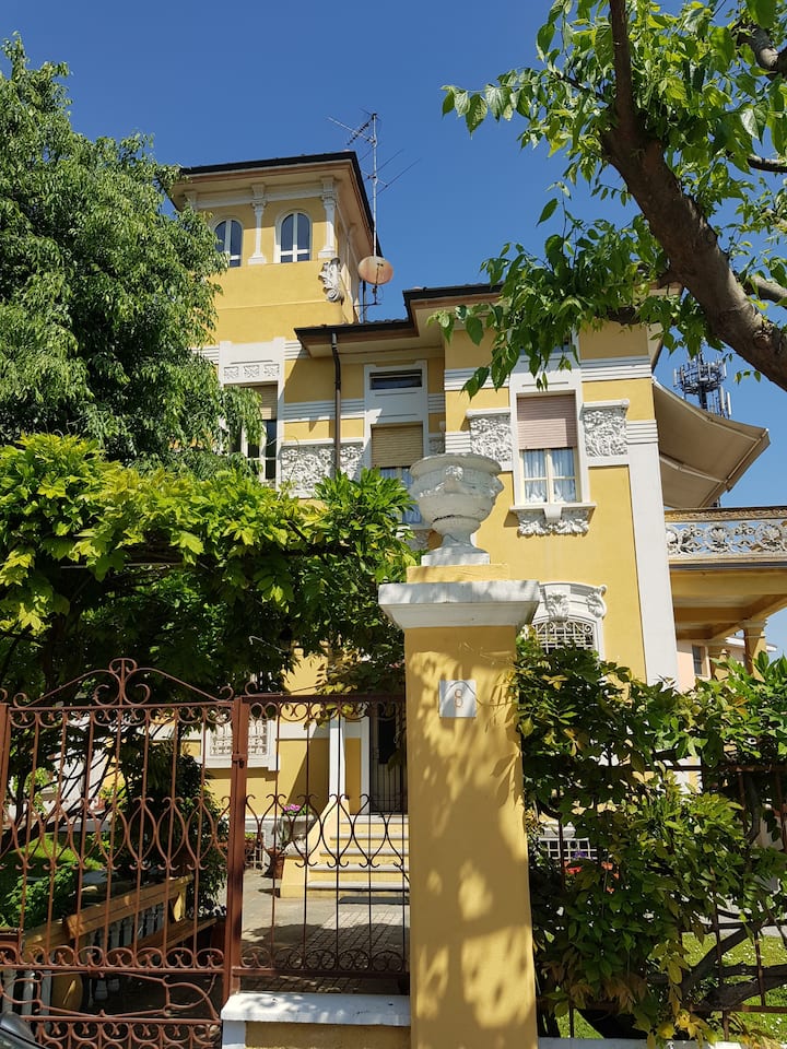 Villa Lina,  Lo Stregatto - 크레모나