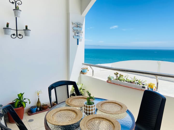 Admirable Oceanfront Suite Unbeatable Comfort - Ecuador