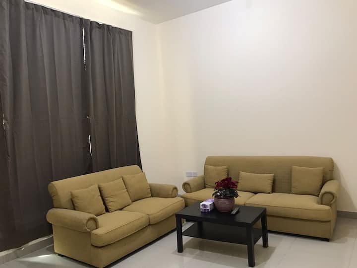 Lovely 1bedroom Apartment With Free Car Parking. - 阿布扎比